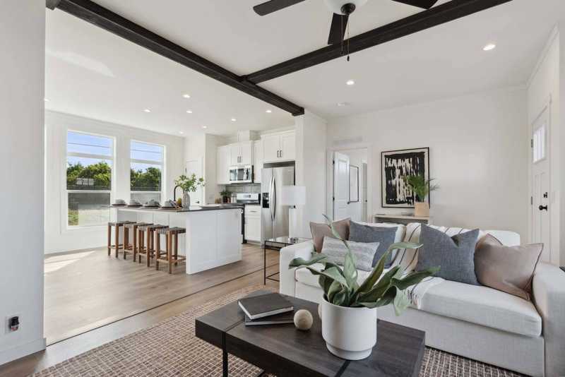 Space 216 Interior Photo