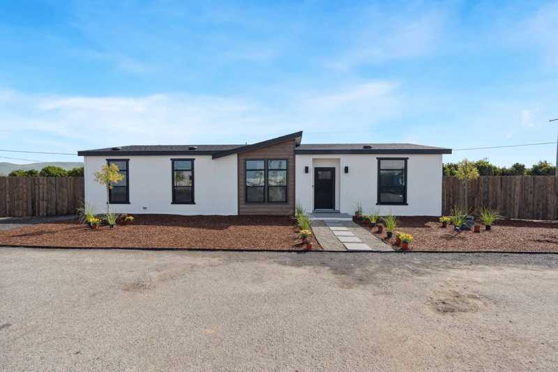 Space 216 Exterior Photo