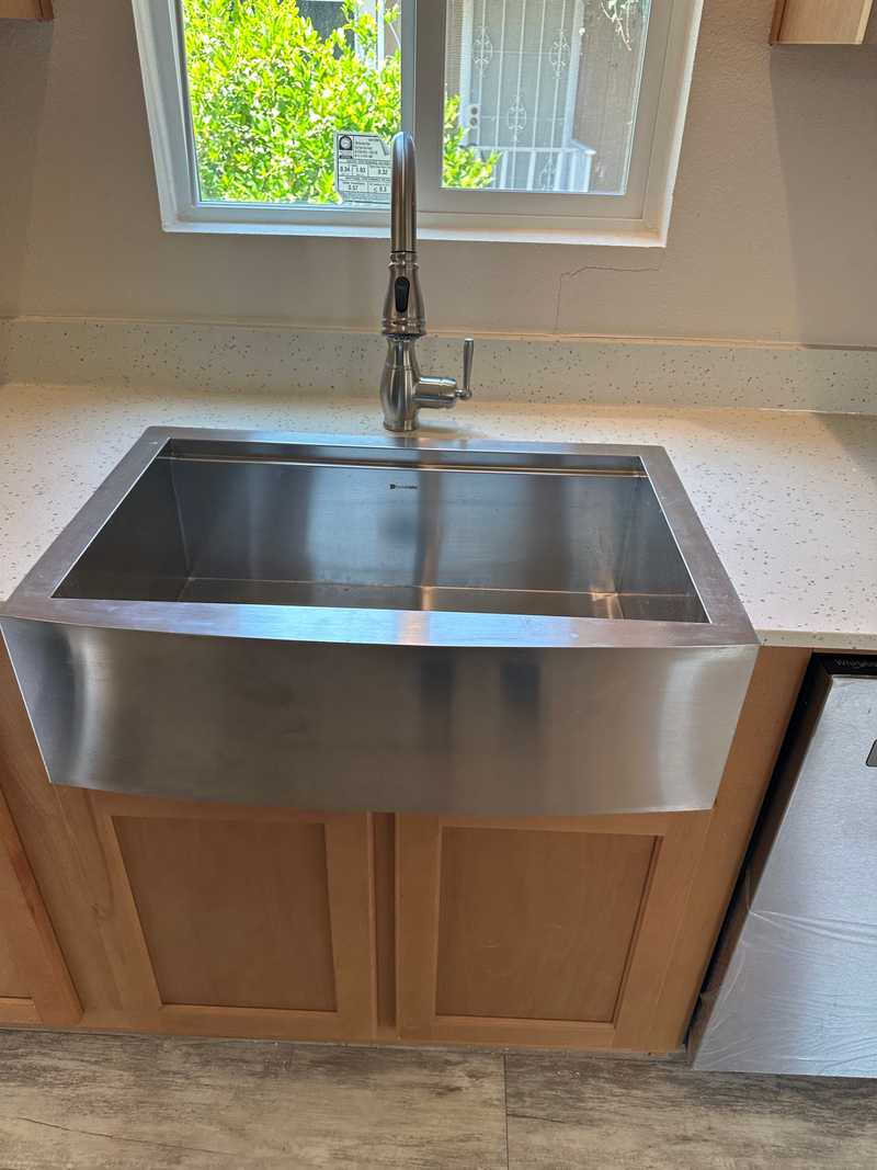 Space 96 Sink